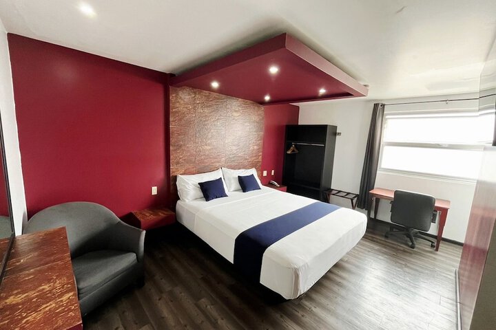 Room 32 of 64