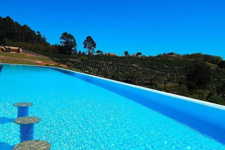 Pool 37 of 118