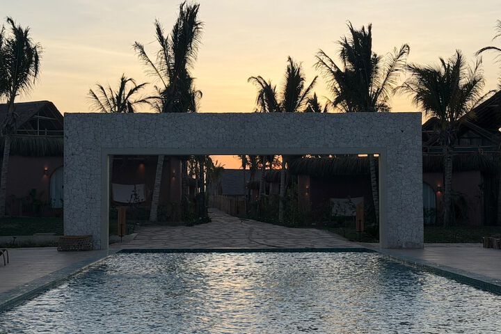 Pool 73 of 136