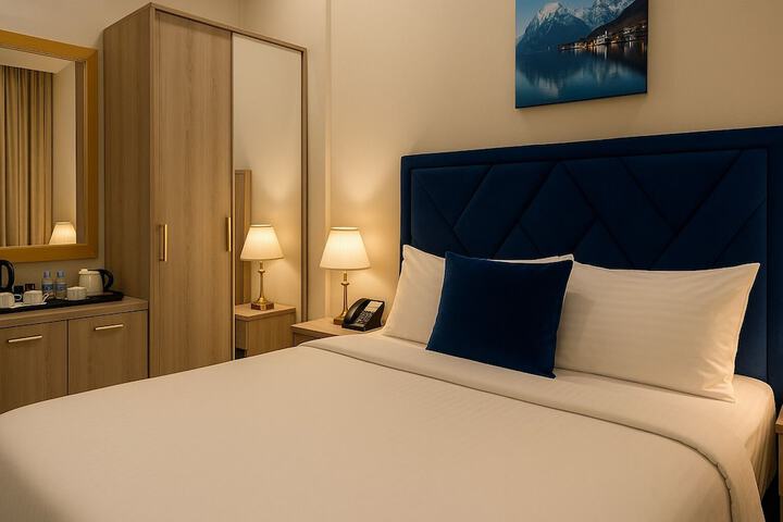 Room 8 of 29