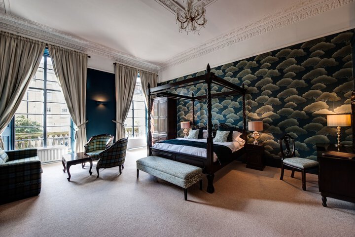 Room 29 of 196