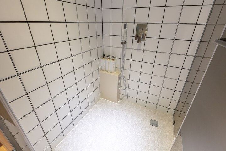 Room 75 of 110