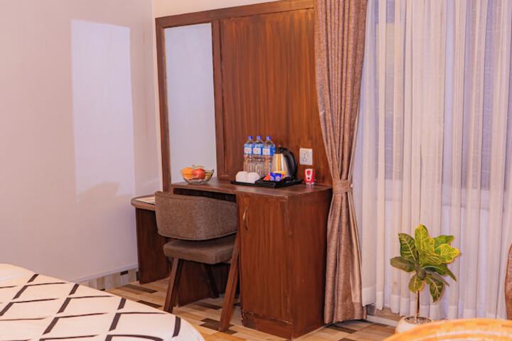 Hotel 74 of 91