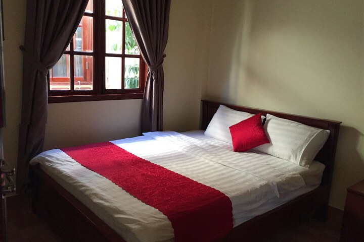 Room 5 of 37
