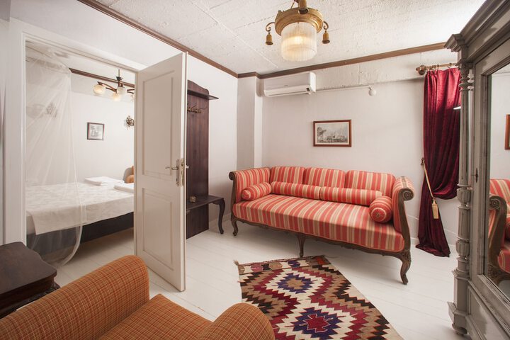 Room 21 of 55