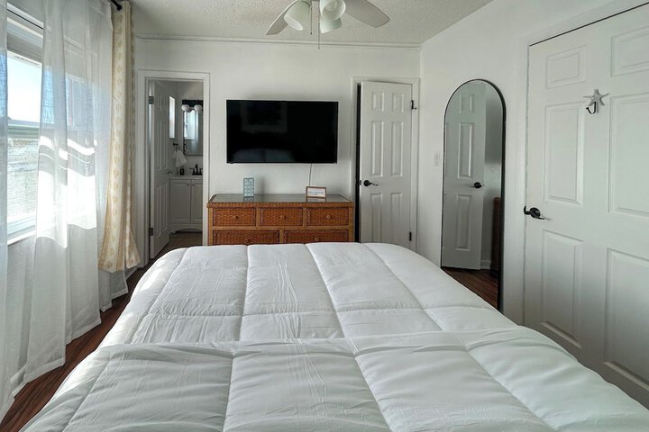 Room 42 of 86