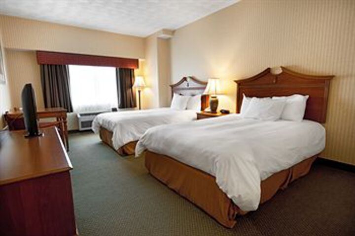 Room 12 of 24