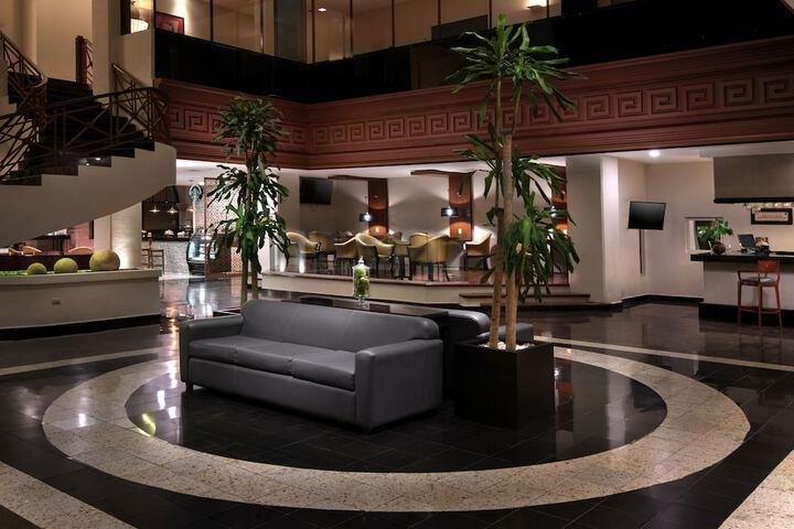 Guest Lobby