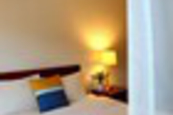 Room 35 of 81