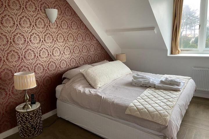 Room 4 of 58