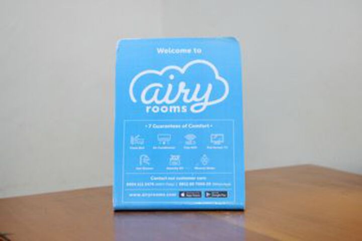 Room 9 of 27