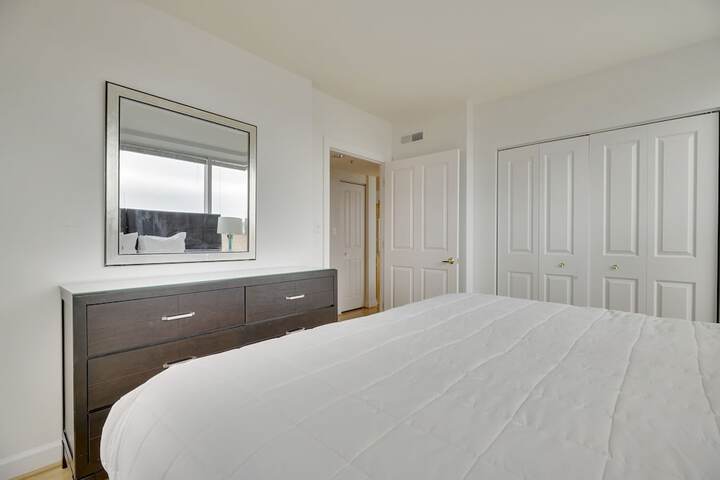 Room 7 of 19