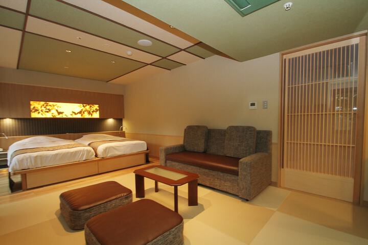 Room 29 of 247