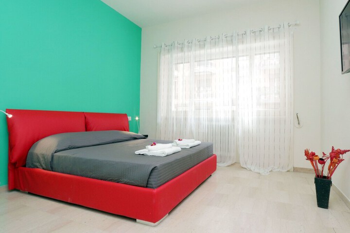 Room 5 of 30