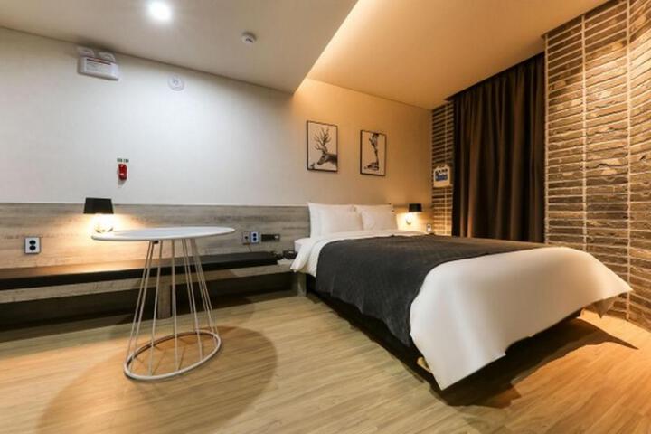 Cheonan MI Hotel
