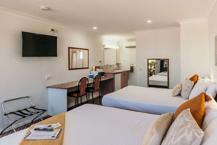 Room 45 of 90