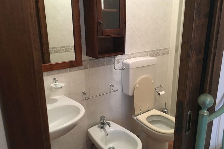 Room 63 of 71