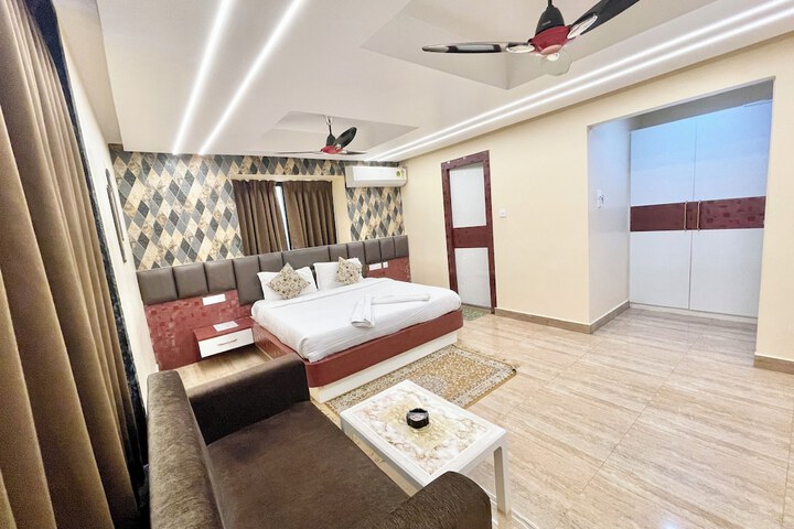 Room 67 of 159