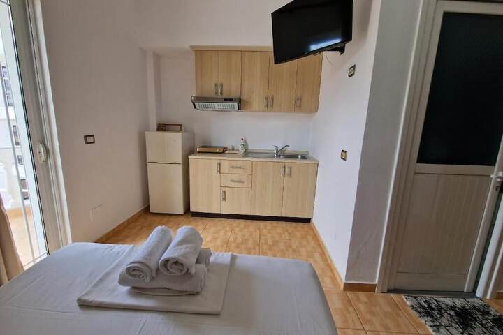 Room 64 of 115
