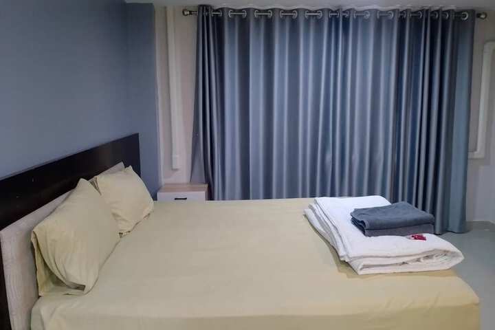 Room 16 of 29