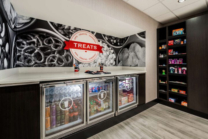 Snack bar
