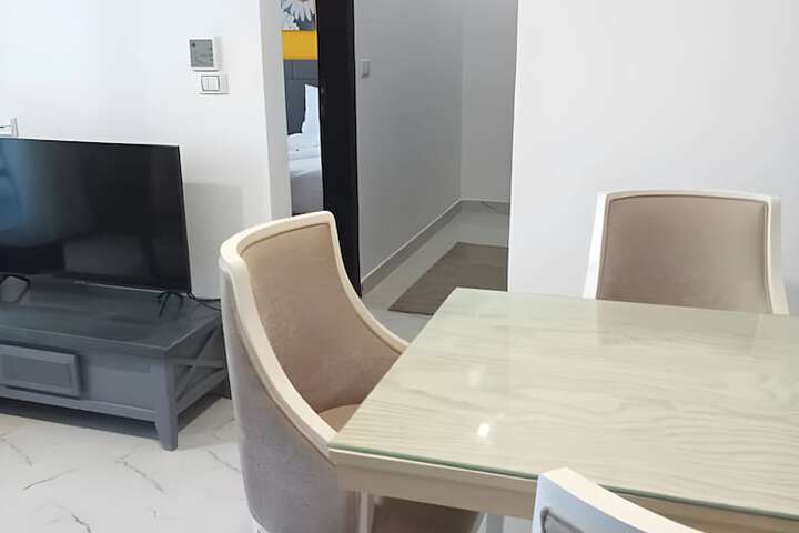 Room 10 of 47