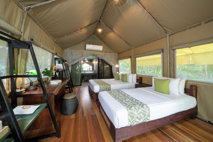 Room 10 of 70