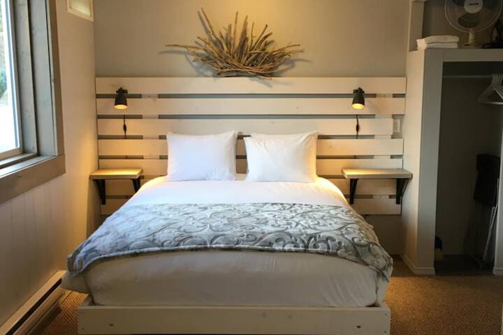Room 9 of 60