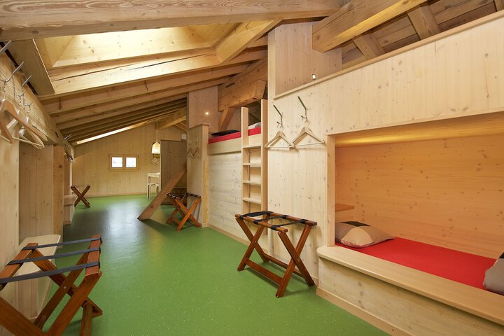 Room 25 of 61