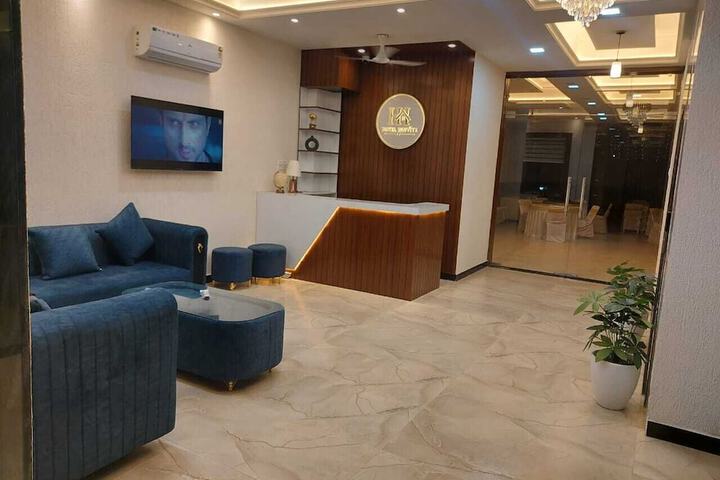 Hotel Interior 10 of 43