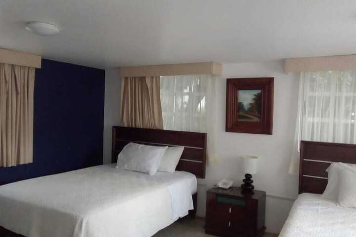 Room 6 of 29