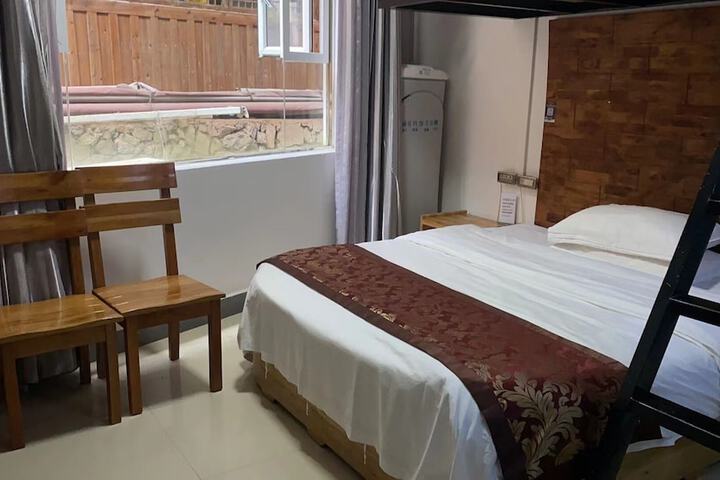 Room 10 of 55