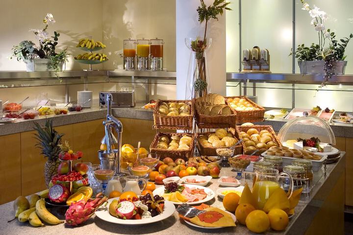 Breakfast/Coffee Service 28 of 76