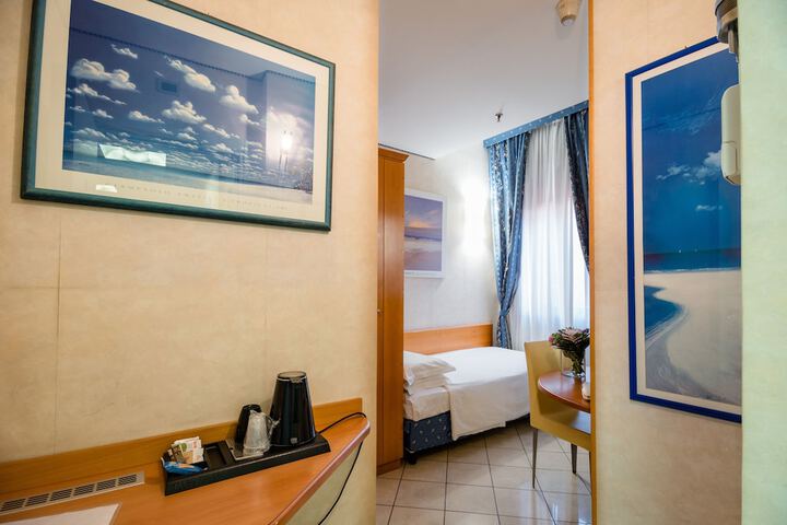 Room 57 of 116