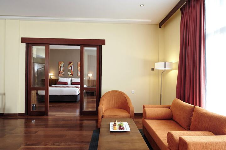 Room 26 of 71
