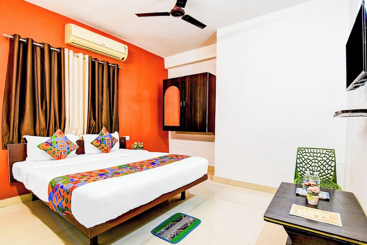 Room 16 of 29