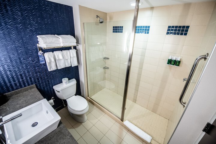 Bathroom shower