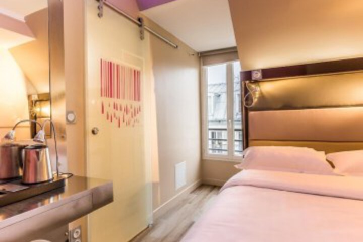 Room 20 of 60