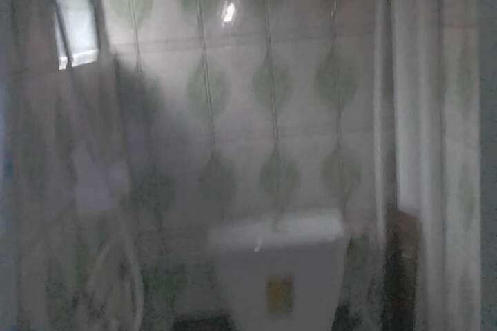 Room 12 of 14
