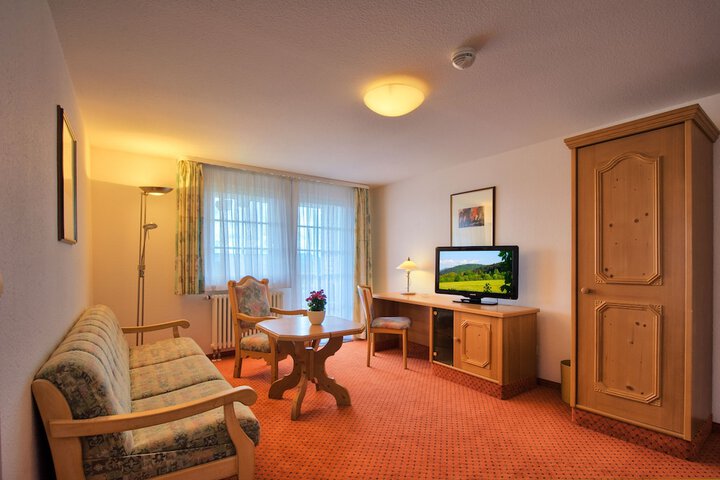 Room 13 of 52