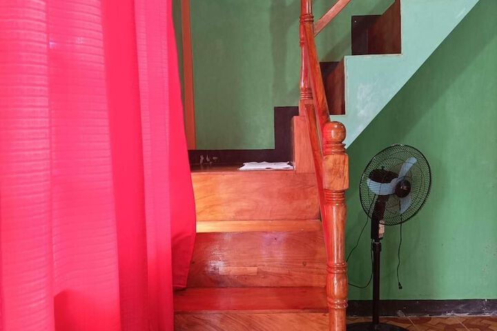 Room 27 of 52