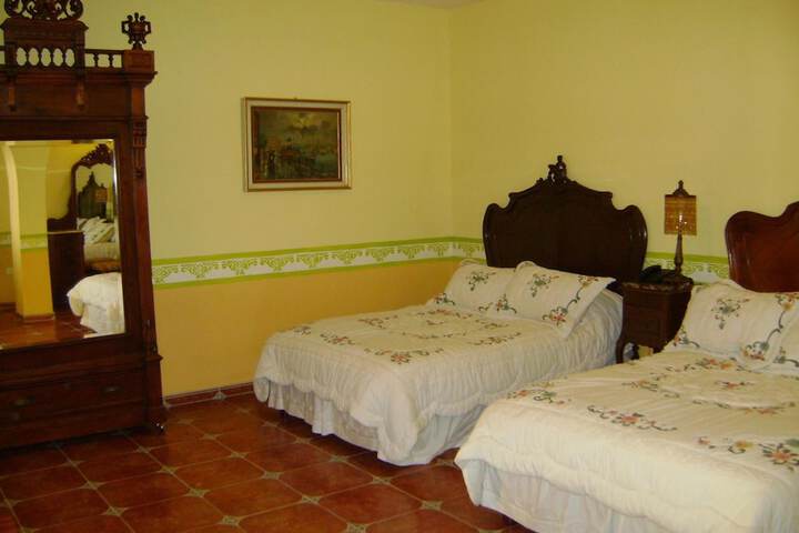 Room 17 of 45