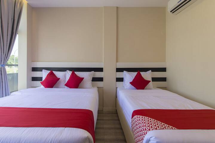 Room 10 of 27