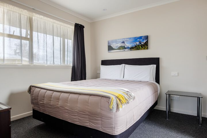 Room 10 of 71