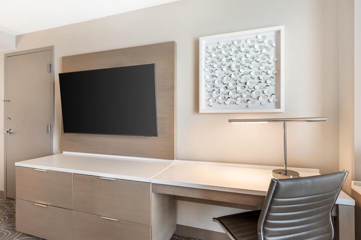 Room 51 of 175