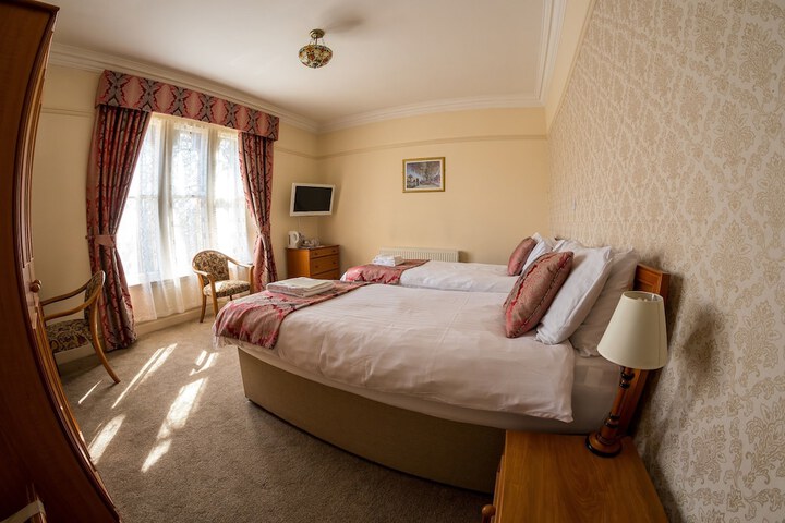 Room 12 of 57