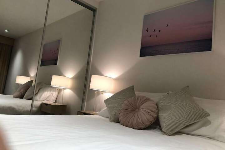 Room 19 of 33