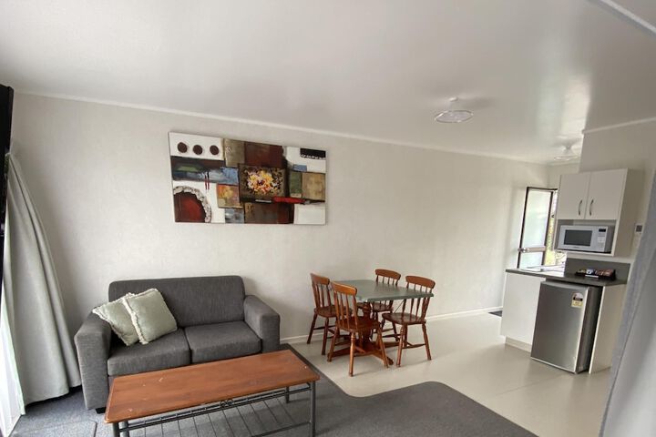 Room 5 of 56
