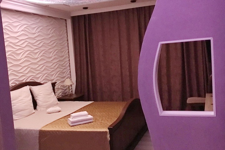 Room 51 of 68