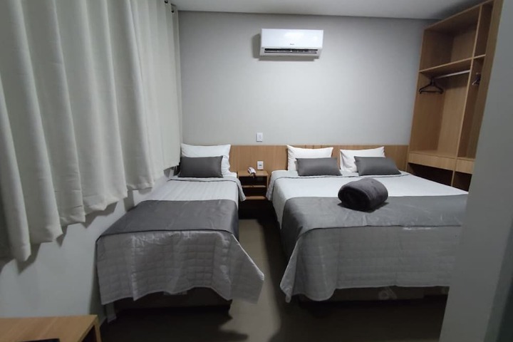 Room 14 of 34